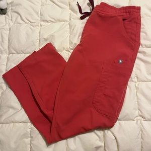 Figs scrub pants size S petite in clay color. Yola skinny